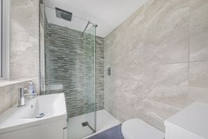 Photo 25- click for photo gallery